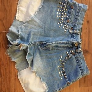 Levi’s vintage cutoffs